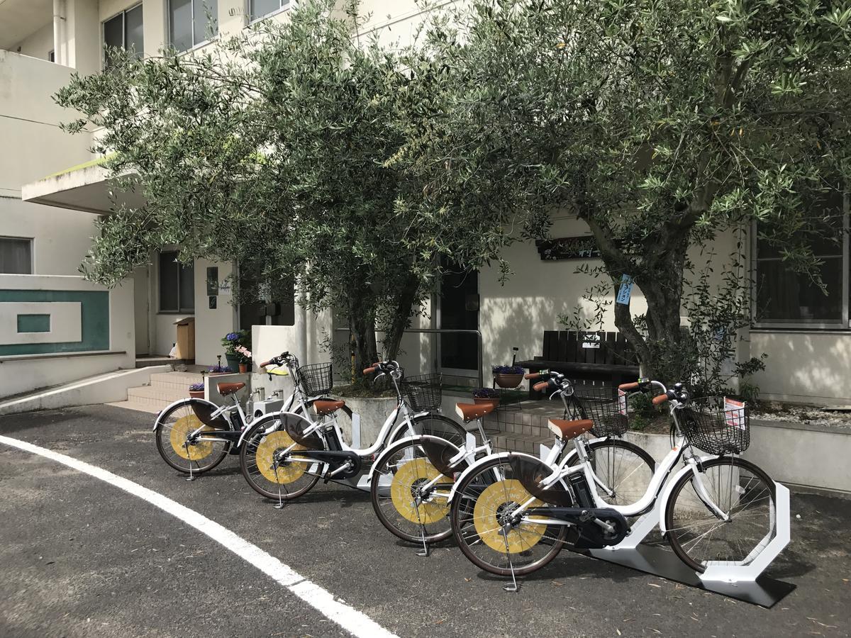 Shodoshima Olive Youth Hostel Екстер'єр фото